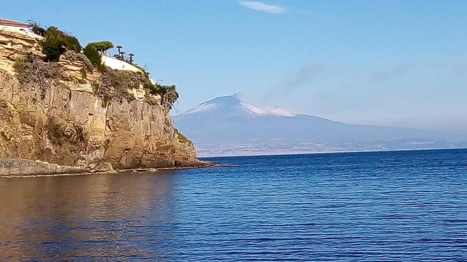 Villa La Vista - Baia Del Gambero Augusta Eksteriør billede