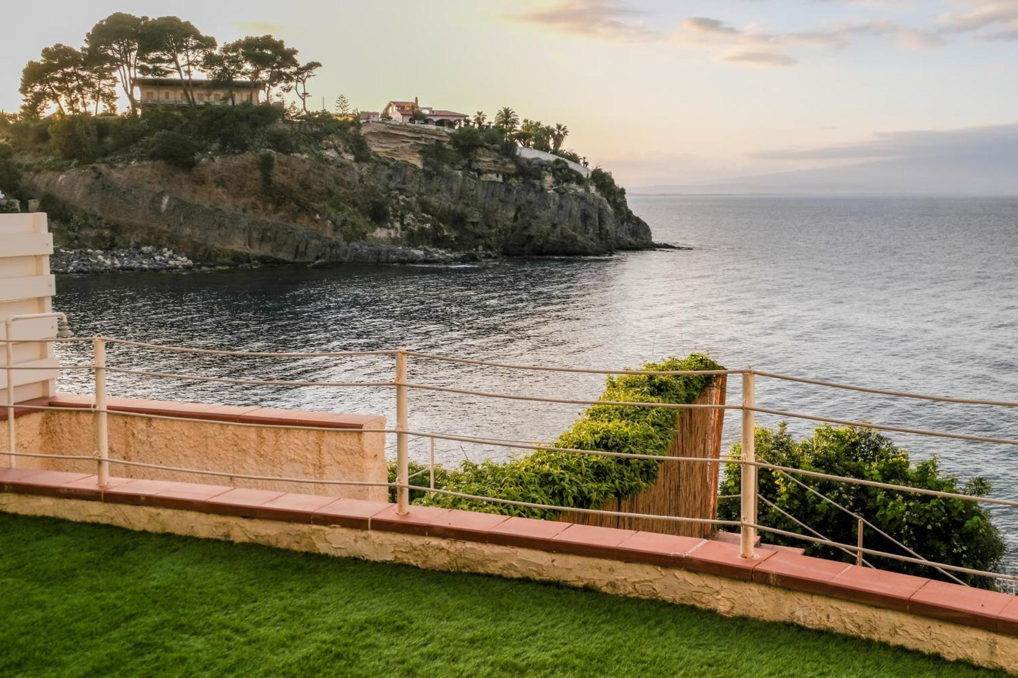 Villa La Vista - Baia Del Gambero Augusta Eksteriør billede