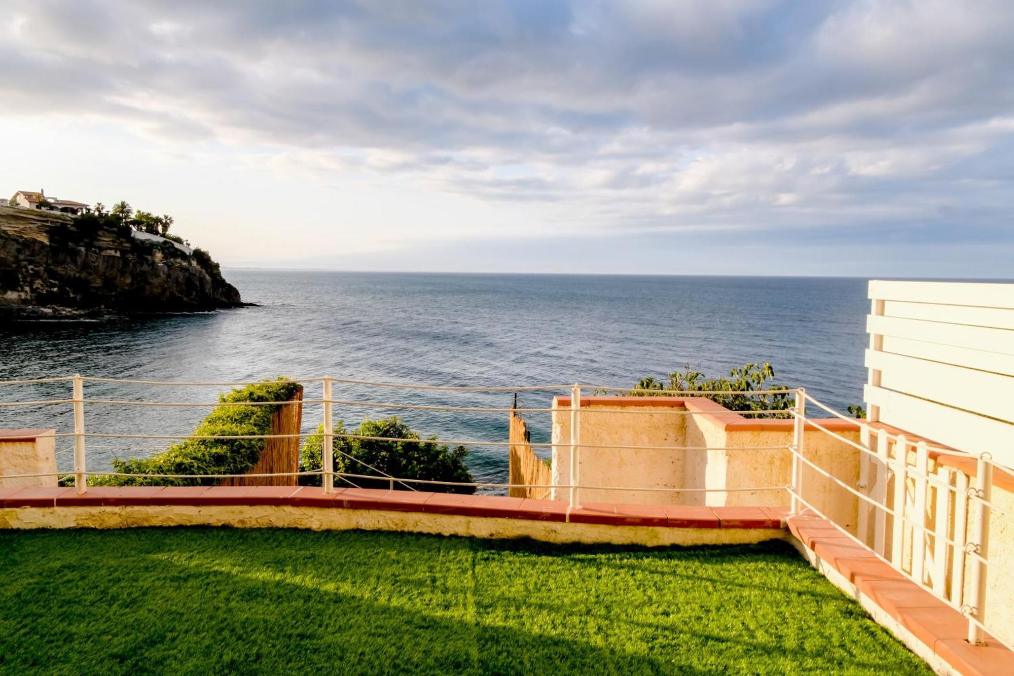 Villa La Vista - Baia Del Gambero Augusta Eksteriør billede
